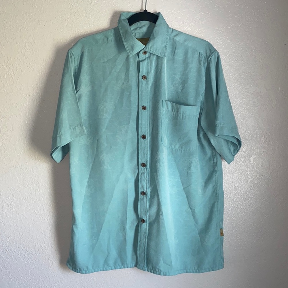 Palm Tree Button Up